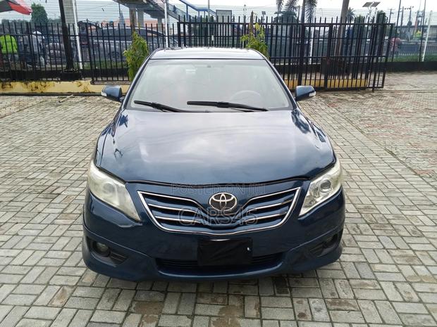Toyota Camry 2007 Blue