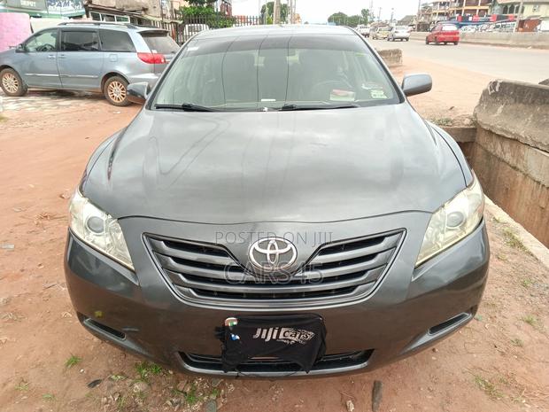 Toyota Camry 2008 Gray