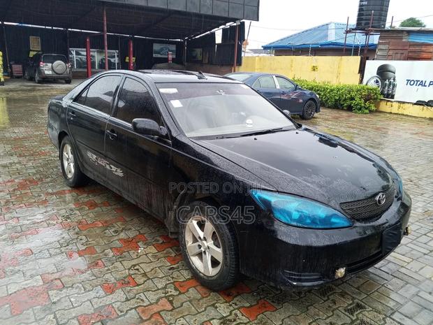 Toyota Camry 2003 Black