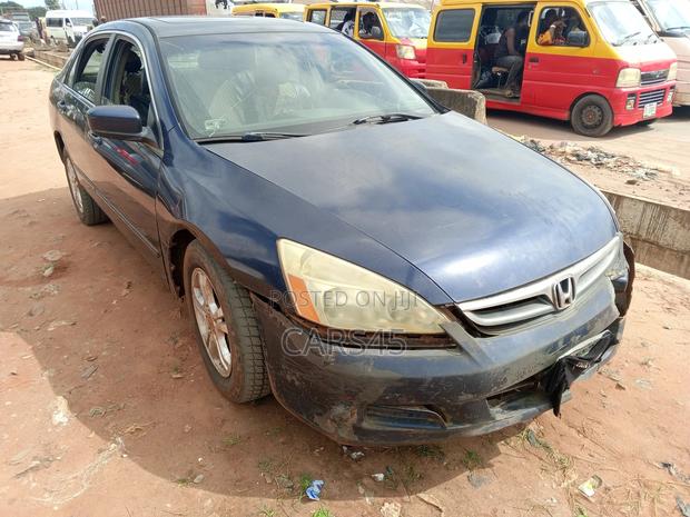 Honda Accord 2005 Blue