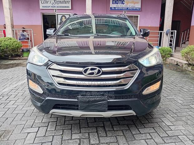 Hyundai Santa Fe 2013 Black