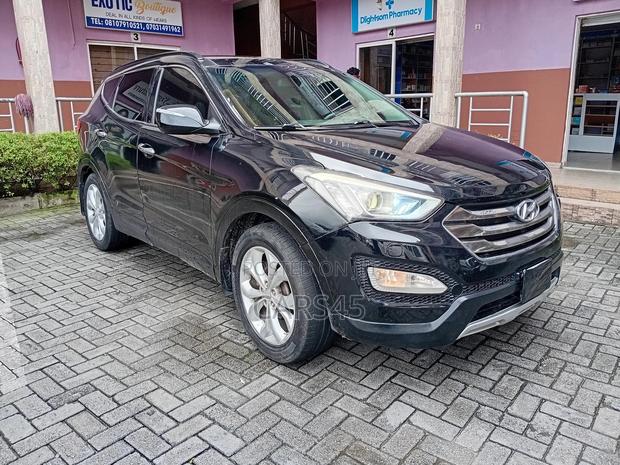 Hyundai Santa Fe 2013 Black