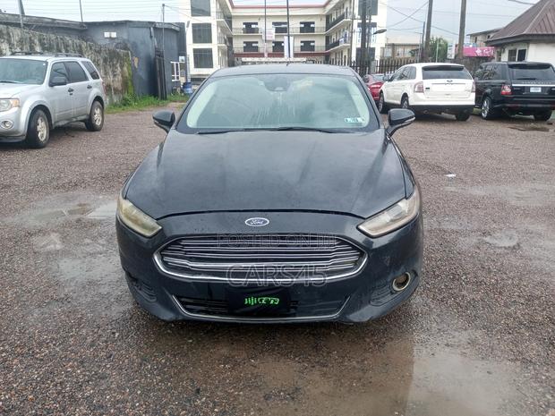 Ford Fusion 2015 Black