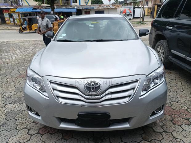 Toyota Camry 2007 Silver