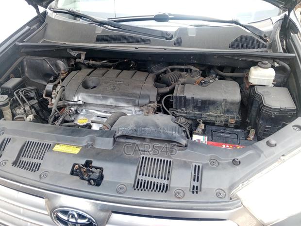 Toyota Highlander Limited 3.5l 4WD 2013 Black