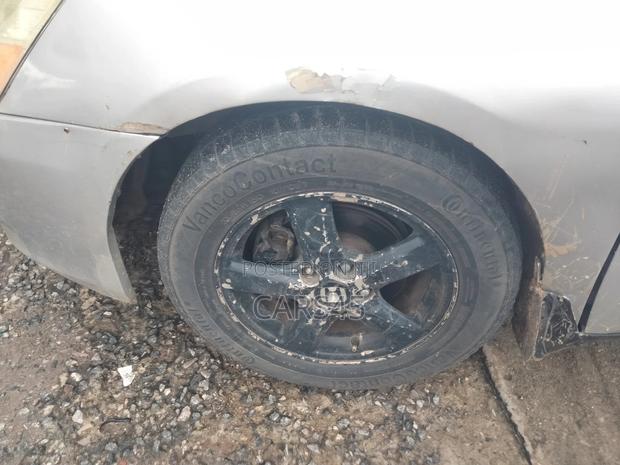 Honda Accord 2005 Silver