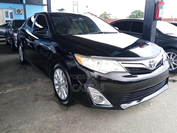 Toyota Camry 2012 Black