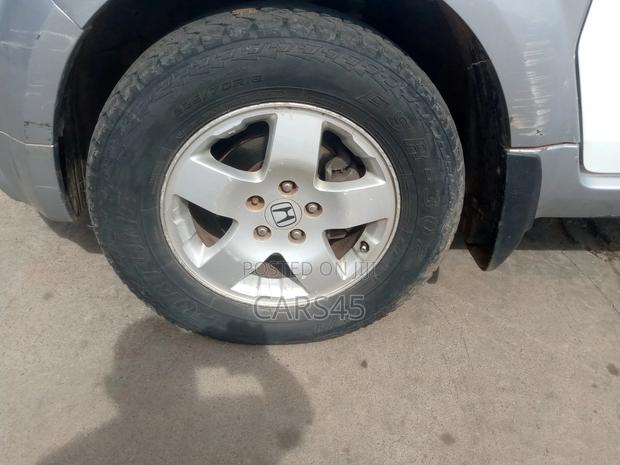 Honda Element 2004 White