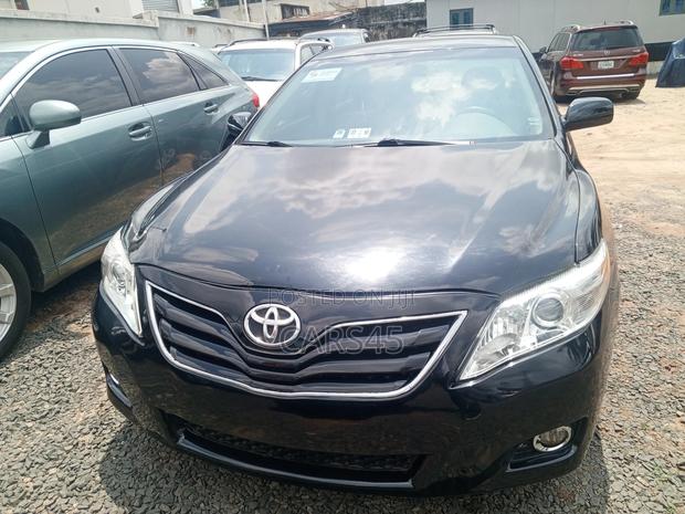 Toyota Camry LE 4dr Sedan (2.5L 4cyl 6A) 2011 Black