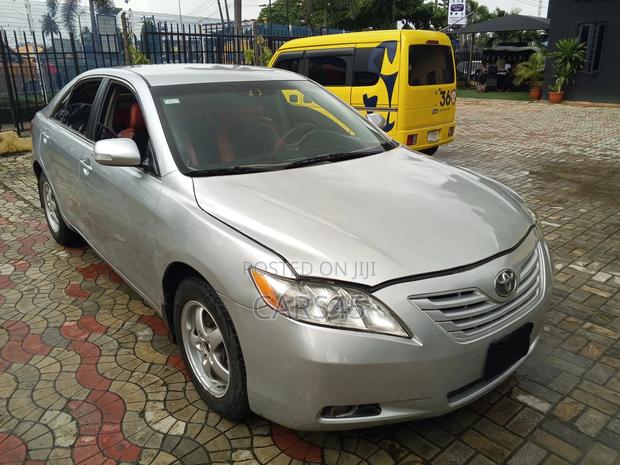 Toyota Camry 2007 Silver