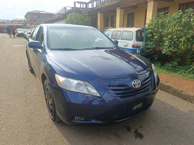 Toyota Camry 2007 Blue