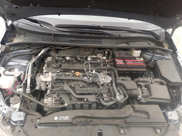 Toyota Corolla 2025 Gray