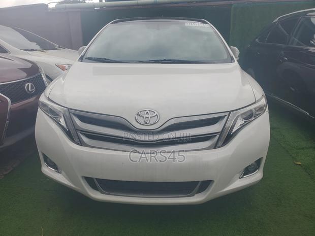 Toyota Venza XLE AWD V6 2013 White