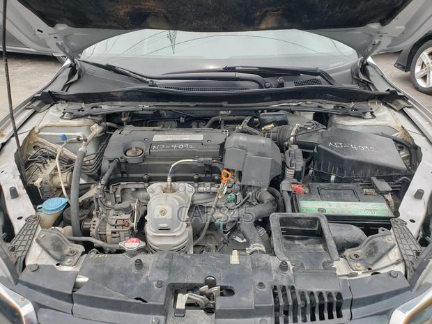 Honda Accord 2013 Silver