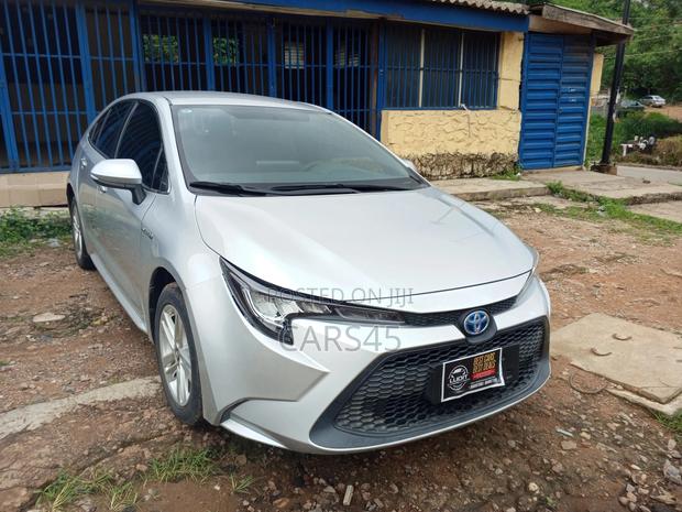 Toyota Corolla 2020 Silver