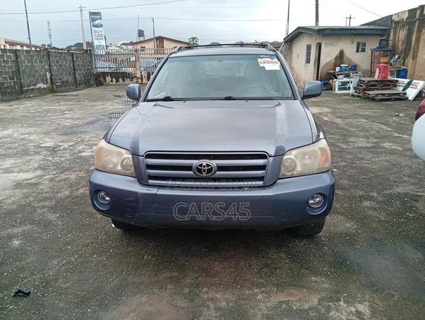 Toyota Highlander V6 4x4 2005 Blue