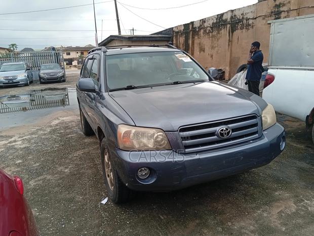 Toyota Highlander V6 4x4 2005 Blue