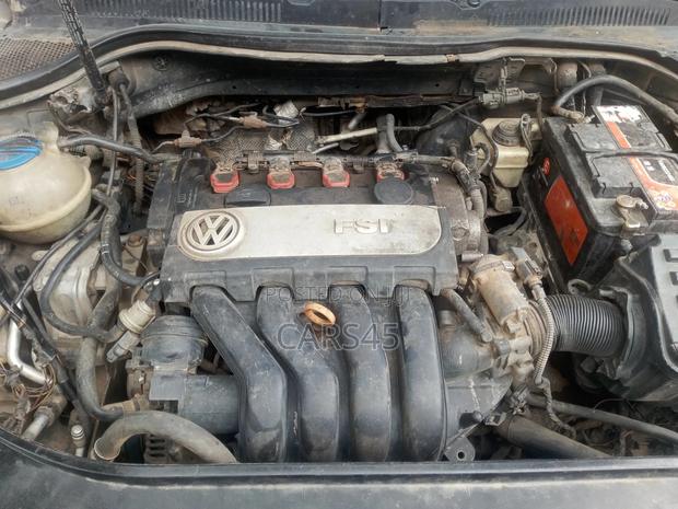 Volkswagen Passat 2012 Silver