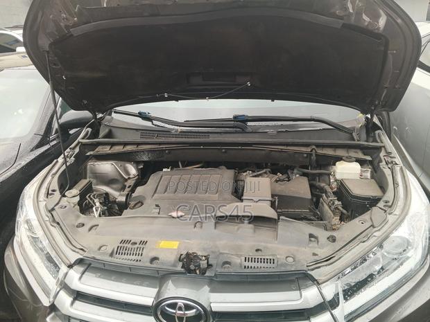 Toyota Highlander 2016 Gray