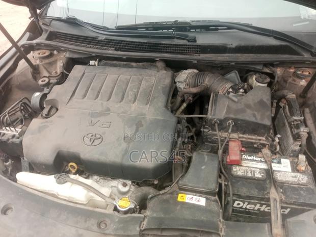 Toyota Avalon Hybrid Limited 2013 Gray