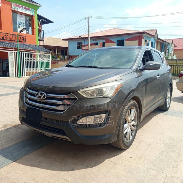 Hyundai Santa Fe 2013 Gray