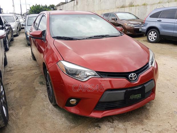 Toyota Corolla LE Premium 4dr Sedan (1.8L 4cyl CVT) 2016 Red