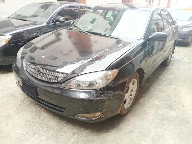 Toyota Camry 2005 Blue