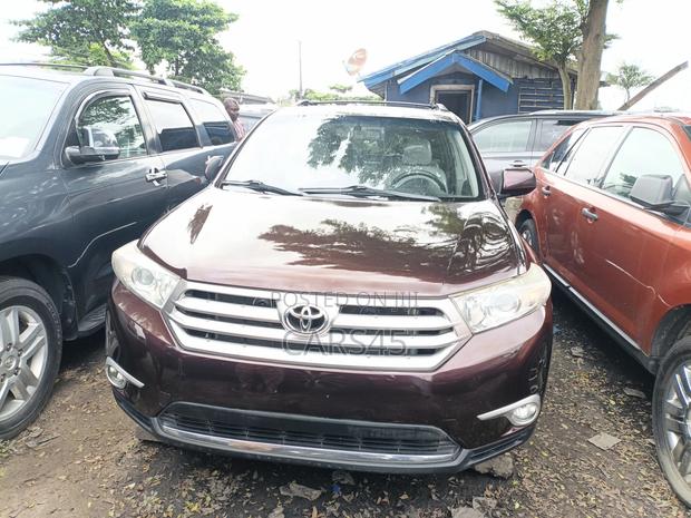 Toyota Highlander 2013 Burgandy