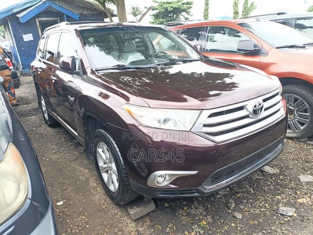 Toyota Highlander 2013 Burgandy
