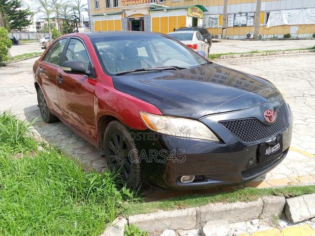 Toyota Camry 2007 Red