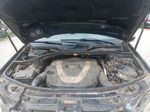 Mercedes-Benz M Class 2009 Black