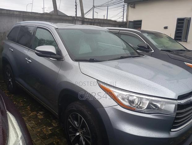 Toyota Highlander 2016 Silver