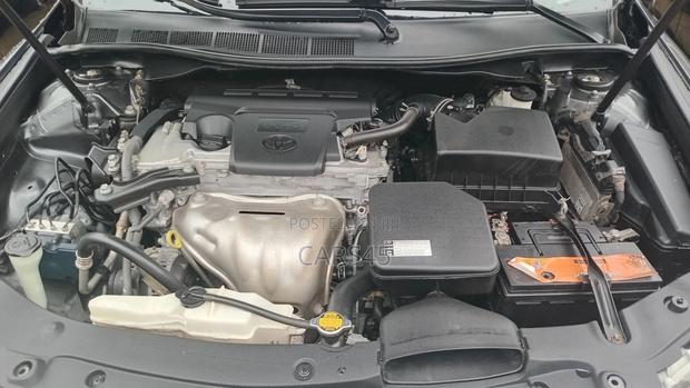 Toyota Camry XLE 4dr Sedan (2.5L 4cyl 6A) 2013 Gray