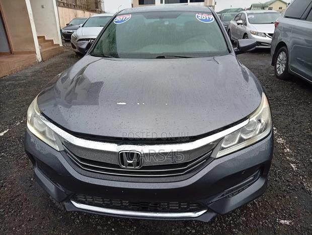 Honda Accord 2017 Gray