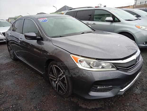 Honda Accord 2017 Gray