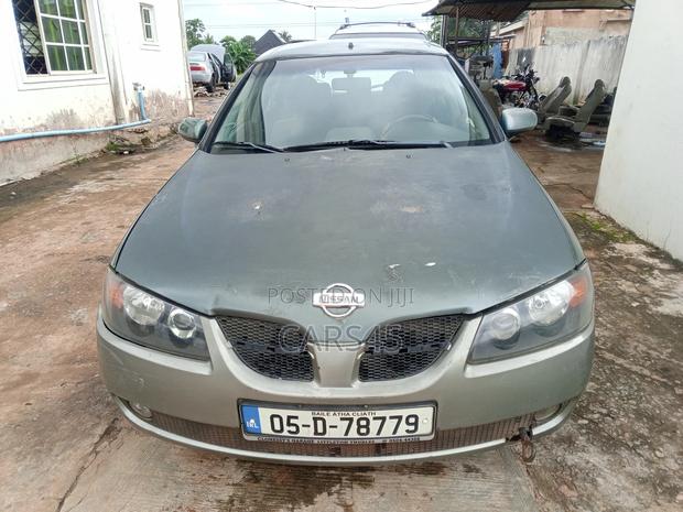 Nissan Almera 2003 Green