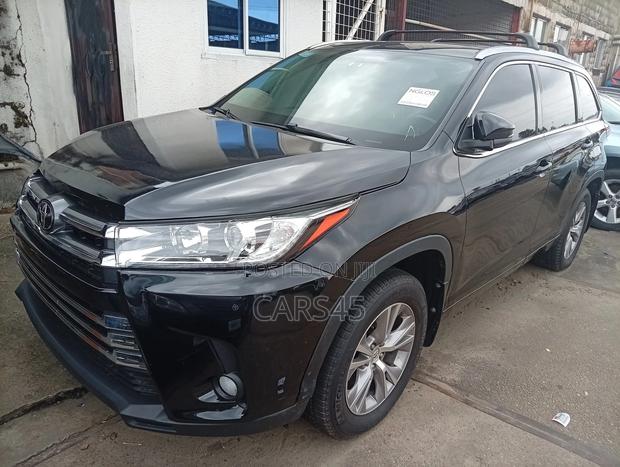 Toyota Highlander 2015 Black
