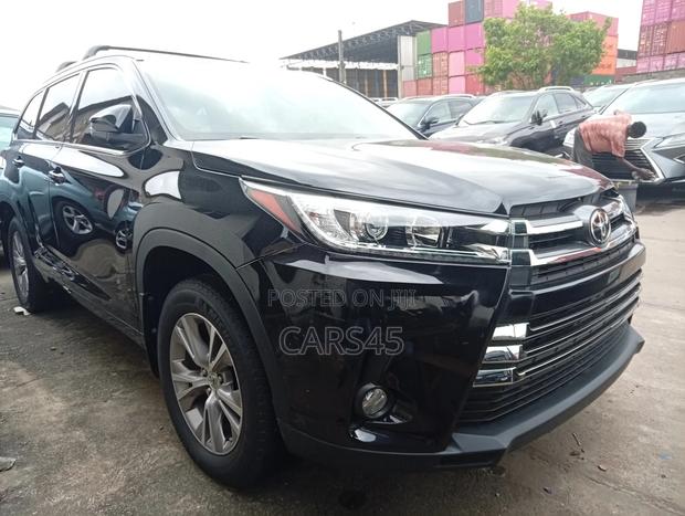 Toyota Highlander 2015 Black