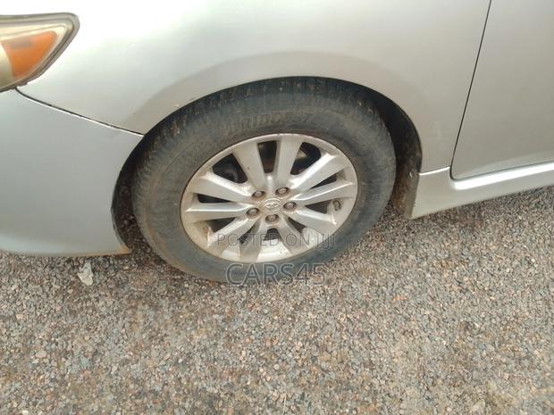 Toyota Corolla 2009 Silver