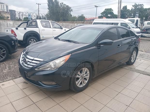 Hyundai Sonata 2013 Blue