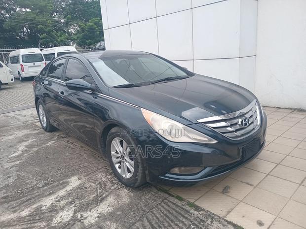 Hyundai Sonata 2013 Blue