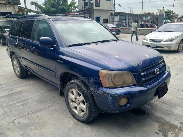 Toyota Highlander 2001 Blue