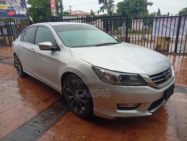 Honda Accord 2014 Silver