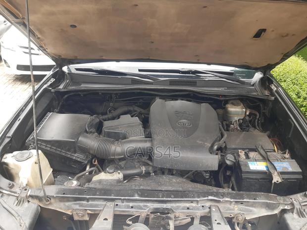 Toyota Tacoma 2018 Black
