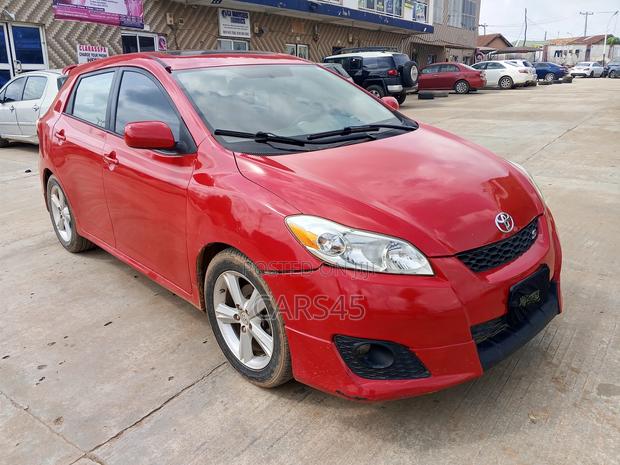 Toyota Matrix S Hatchback FWD (2.4L 4cyl 5A) 2010 Red