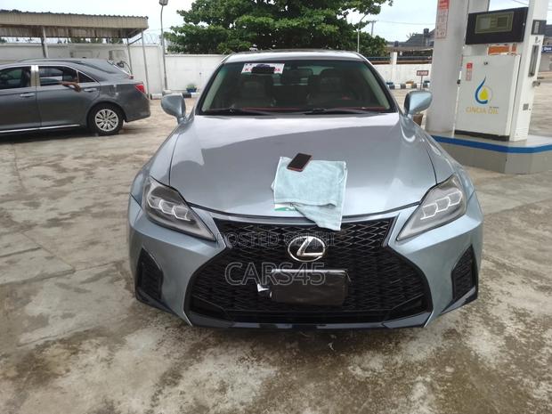 Lexus IS 2008 Blue