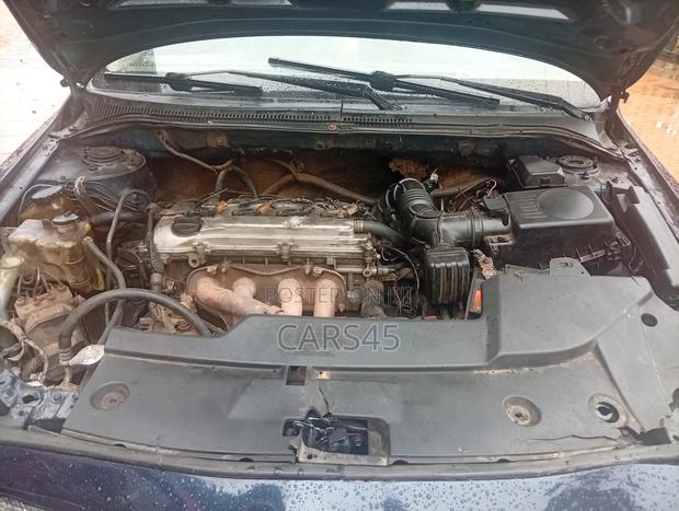 Toyota Avensis 2008 Blue