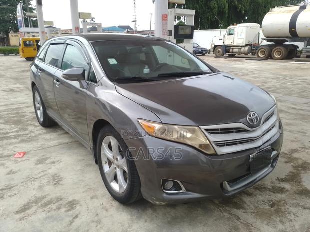 Toyota Venza 2009 Gray