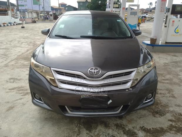 Toyota Venza 2009 Gray