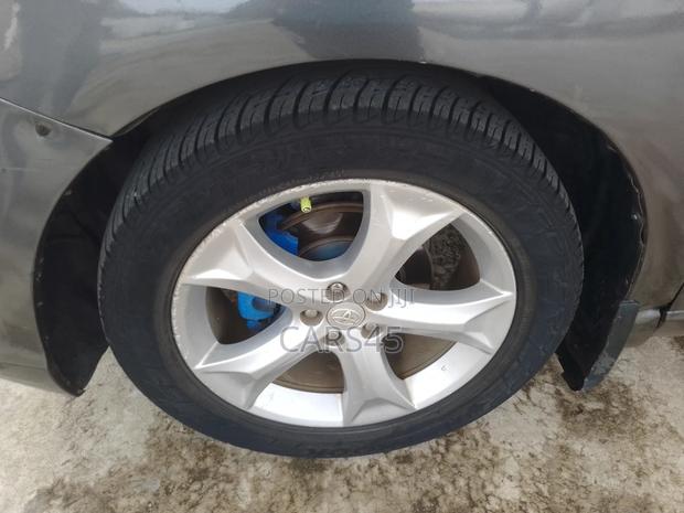 Toyota Venza 2009 Gray